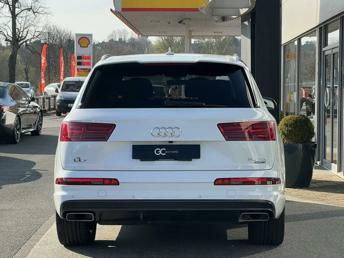 2019-audi-q7-30-50-tdi-s-line-ss-big-5