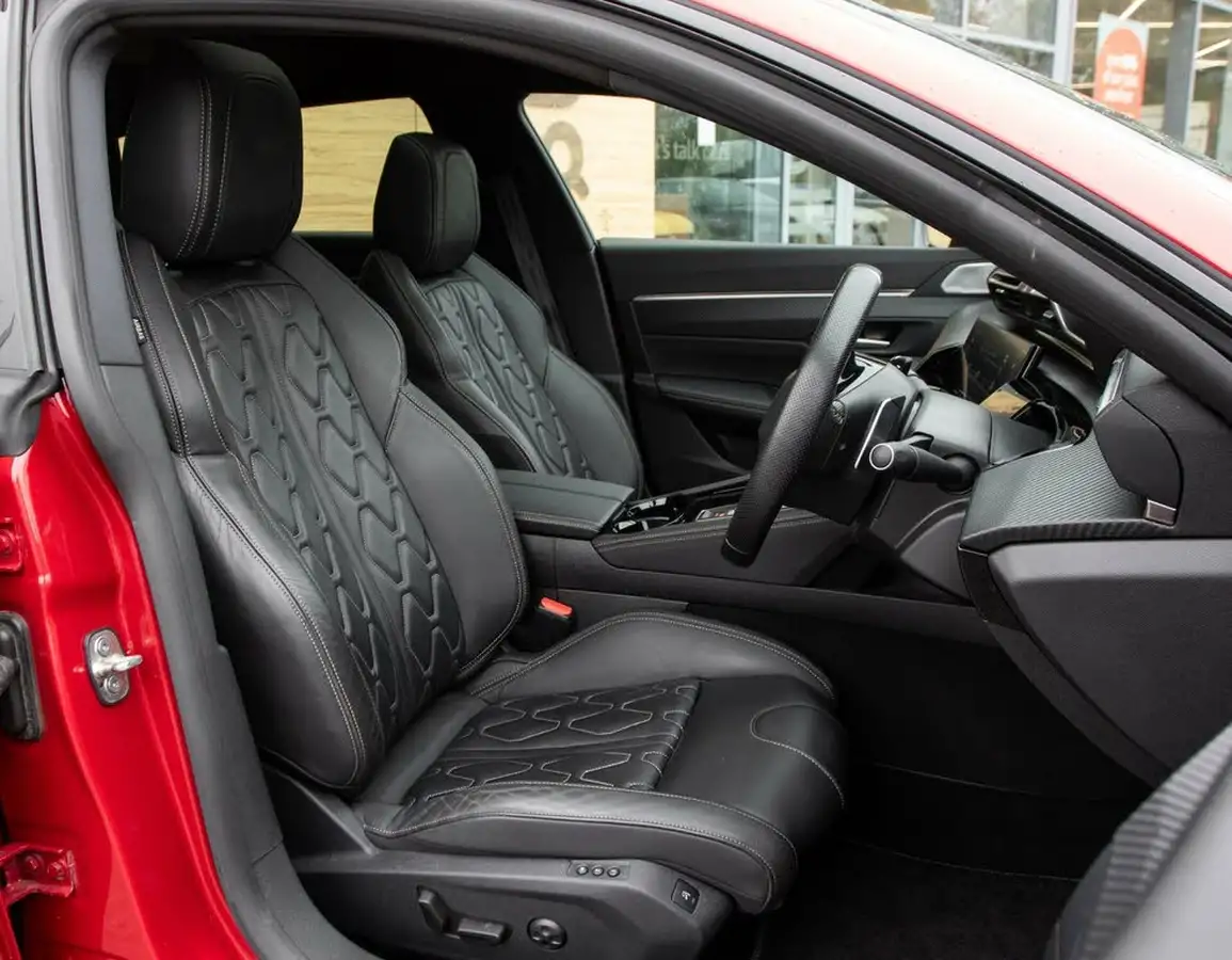 2020-peugeot-508-sw-16-puretech-gt-225bhp-hybrid-e-eat8-big-29