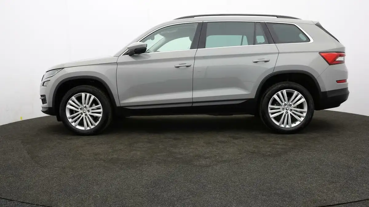 2021-skoda-kodiaq-15-tsi-se-l-dsg-big-60