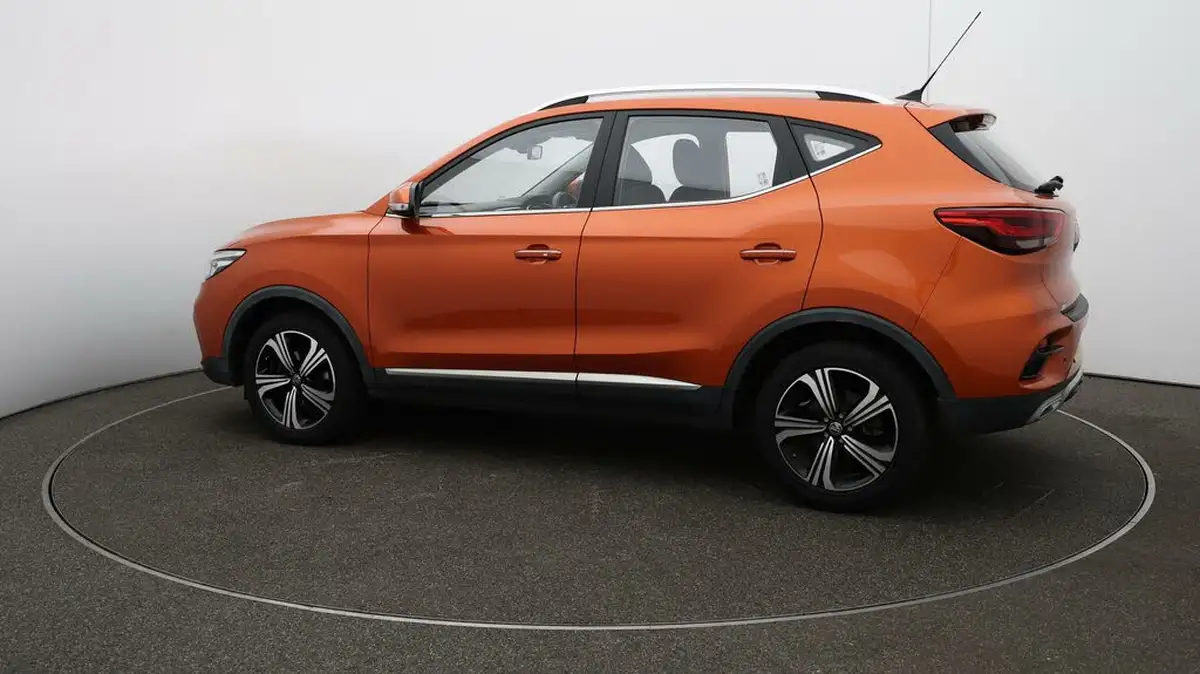 2022-mg-zs-suv-10t-gdi-excite-big-38