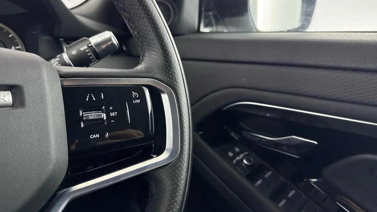 2022-land-rover-range-rover-evoque-20-d165-r-dynamic-s-big-20