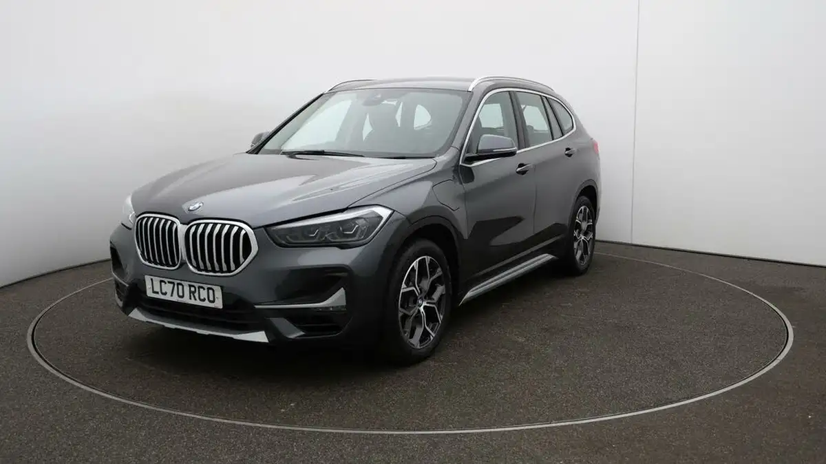 2020-bmw-x1-15-xdrive-25e-phev-xline-big-29