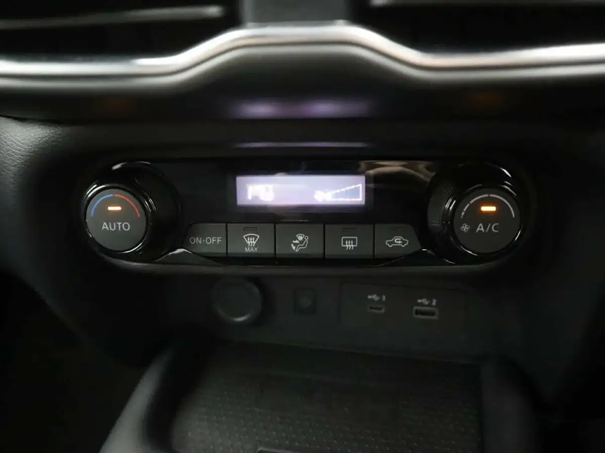 2024-nissan-juke-10-dig-t-n-connecta-dct-big-17