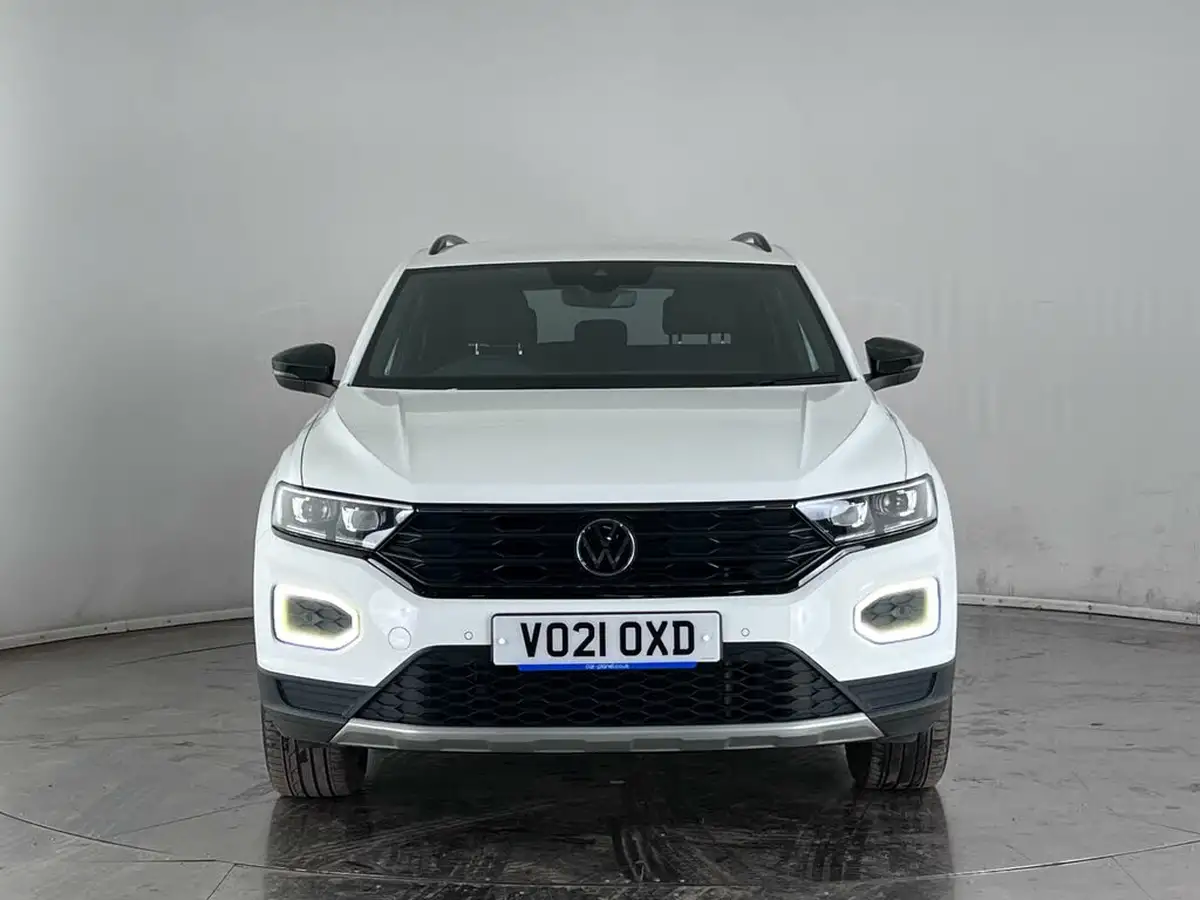 2021-volkswagen-t-roc-15-tsi-black-edition-dsg-big-1