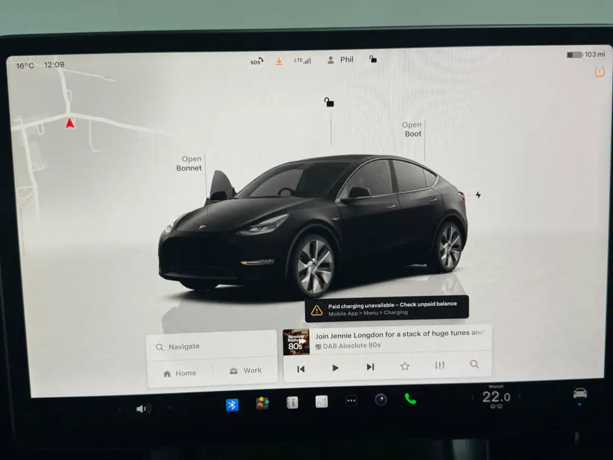 2023-tesla-model-y-e-rwd-big-8