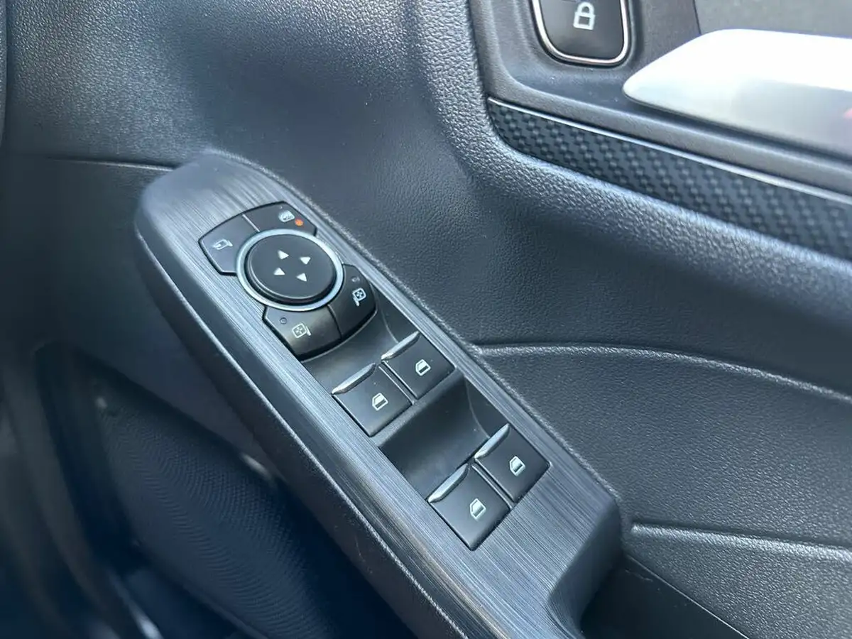 2022-ford-kuga-15-st-line-x-edition-big-15