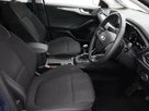 2020-ford-focus-small-12