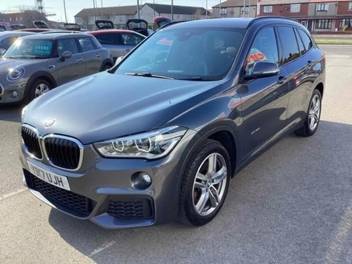 2017-bmw-x1-20-xdrive20i-m-sport-big-2