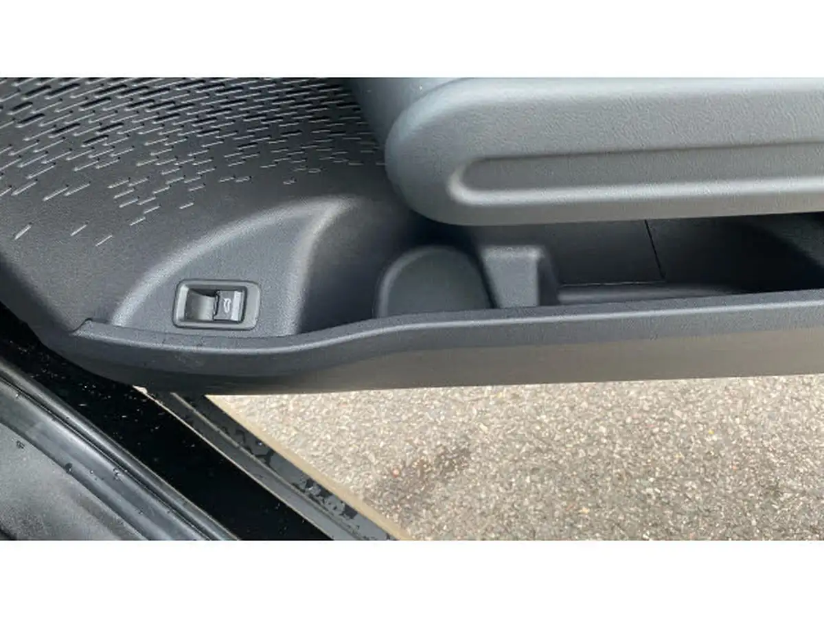 2024-mini-countryman-e-cooper-e-exclusive-big-30