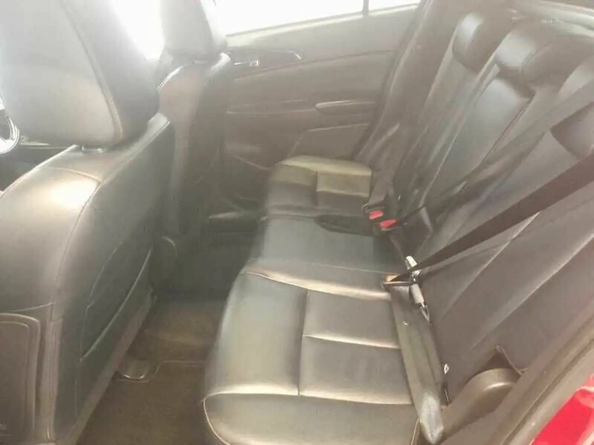 2019-mitsubishi-eclipse-cross-15-4-big-16