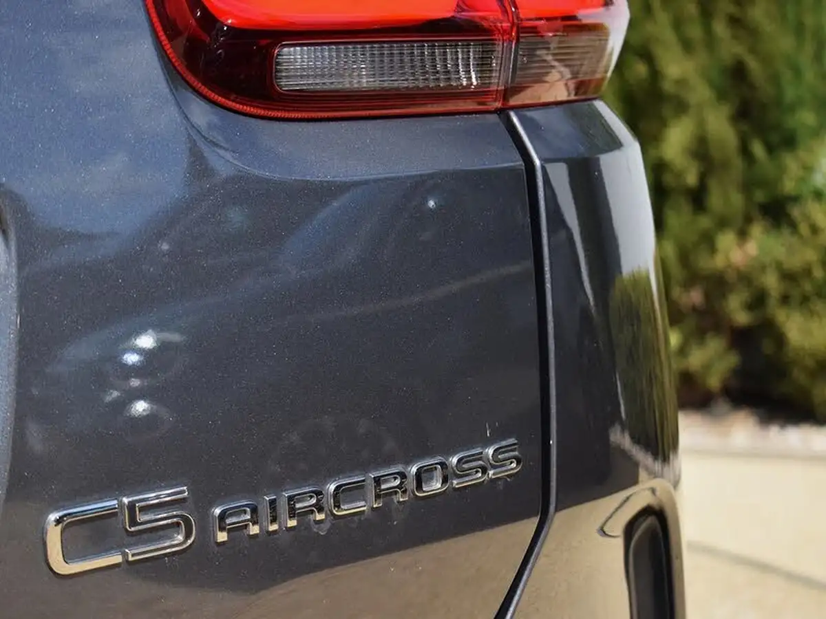 2021-citroen-c5-aircross-16-puretech-shine-plus-5d-big-25