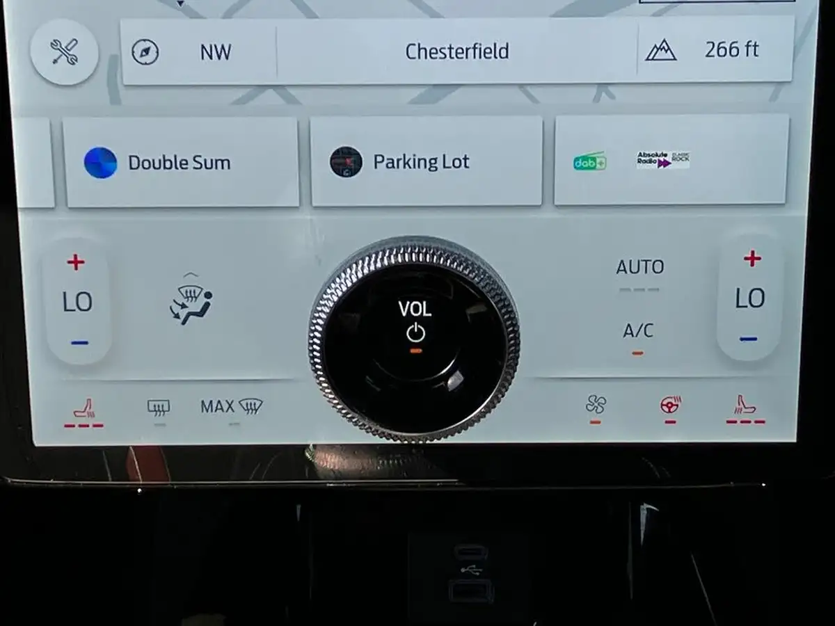 2024-ford-mustang-mach-e-e-select-268ps-tech-big-11