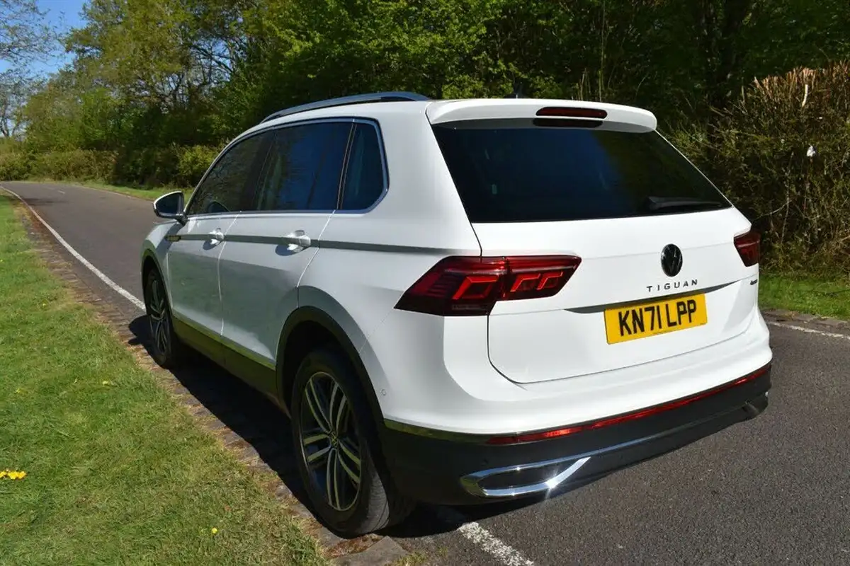 2021-volkswagen-tiguan-20tdi-elegance-200ps-4motion-big-3