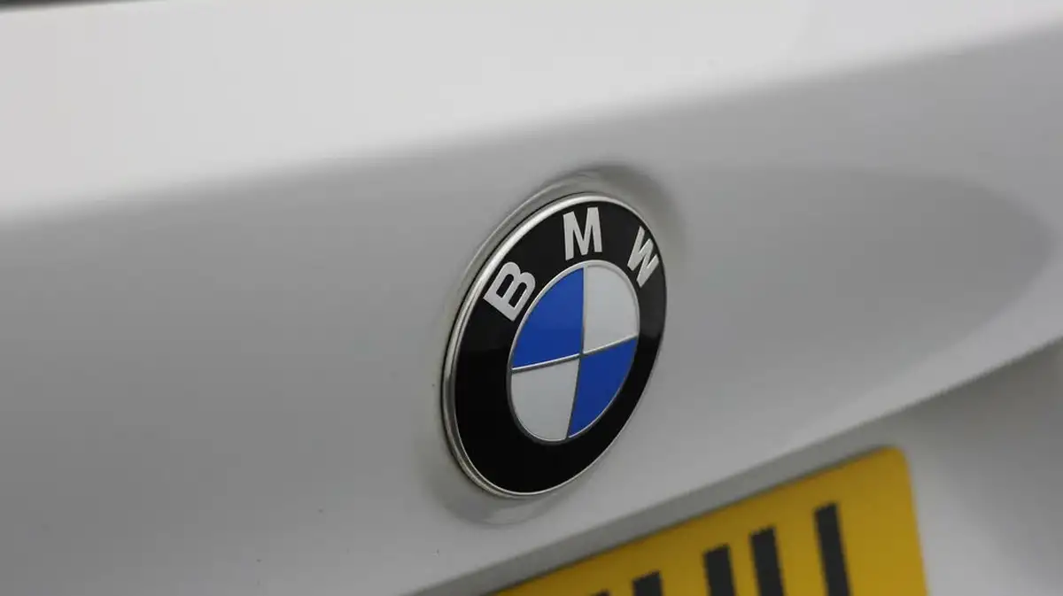 2020-bmw-x1-15-xdrive-25e-phev-m-sport-big-19