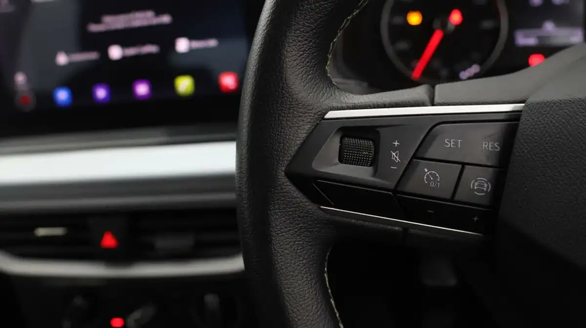 2021-seat-ibiza-10-tsi-se-technology-big-20