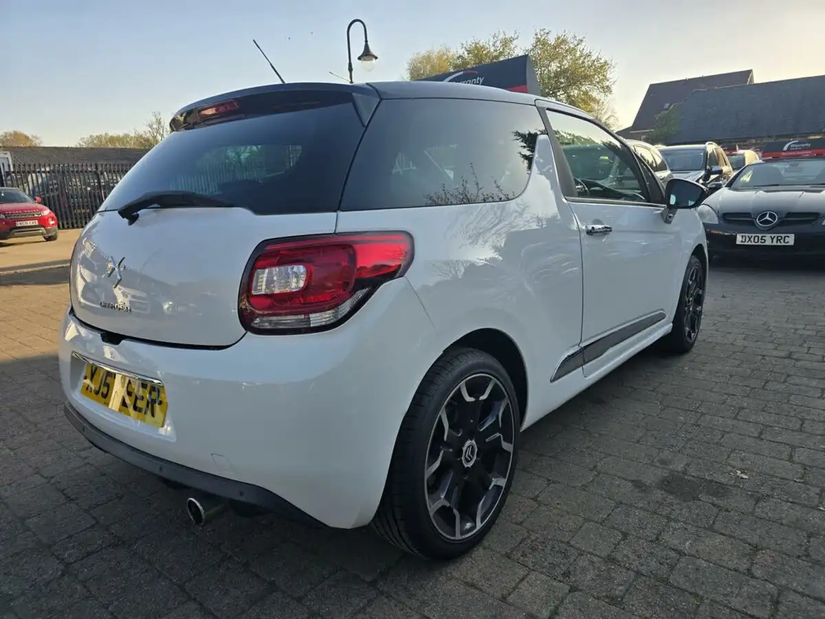 2012-citroen-ds3-16-dstyle-plus-big-3