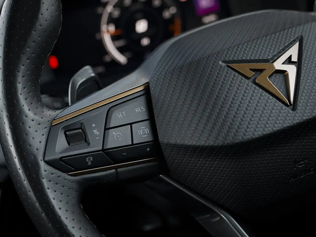 2022-cupra-formentor-15-tsi-v2-dsg-big-14