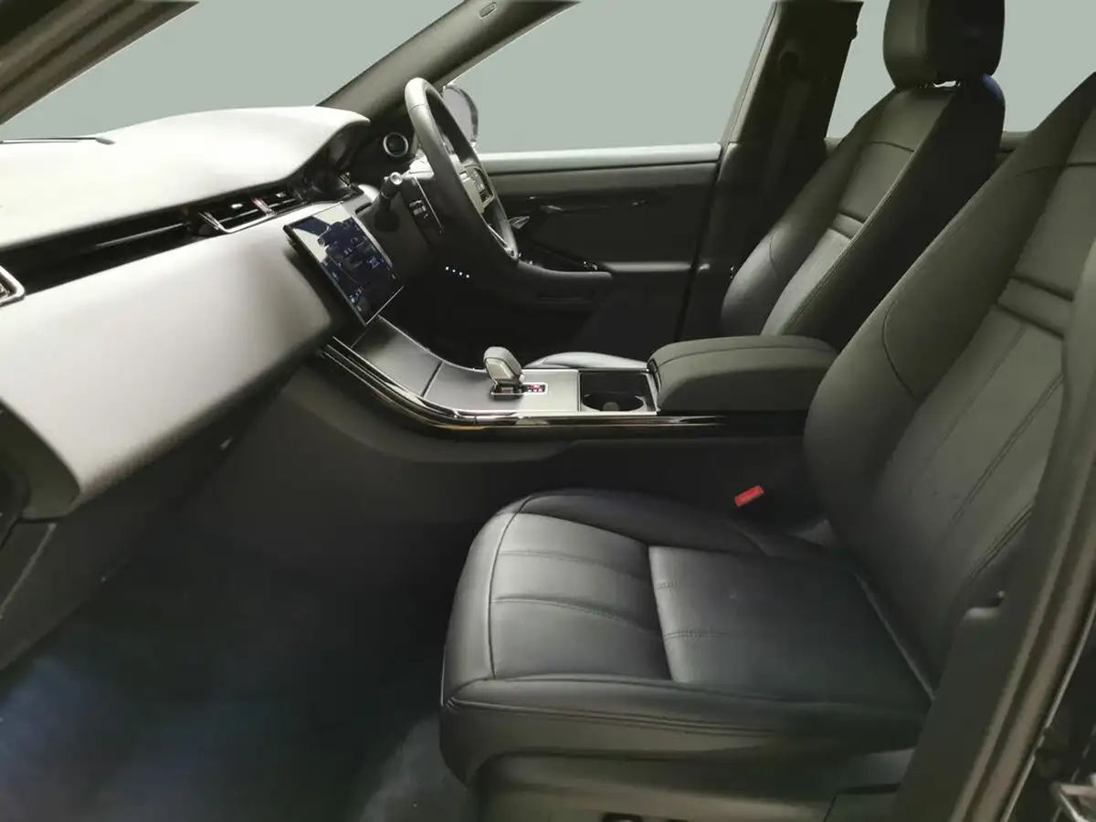 2024-land-rover-range-rover-evoque-15-p270e-dynamic-se-big-2