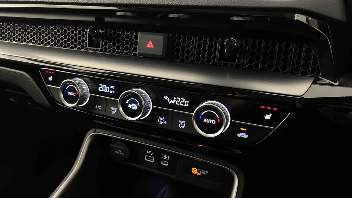 2024-honda-cr-v-20-i-mmd-elegance-big-19