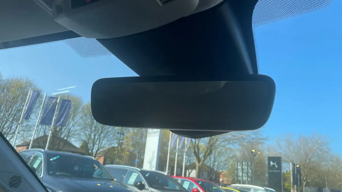 2021-citroen-c4-e-shine-plus-big-36