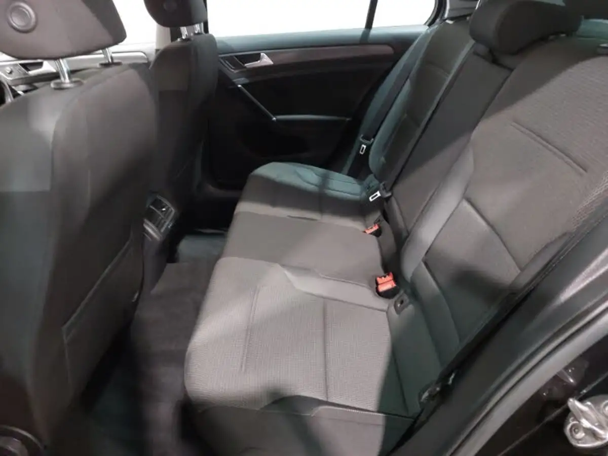 2019-volkswagen-golf-16tdi-match-hatchback-5d-big-5