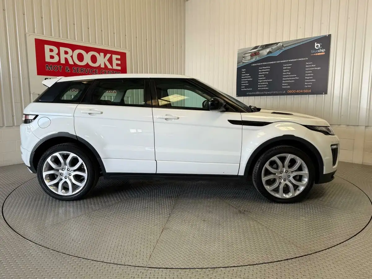 2016-land-rover-range-rover-evoque-20td4-hse-dynamic-hatchback-5d-big-3