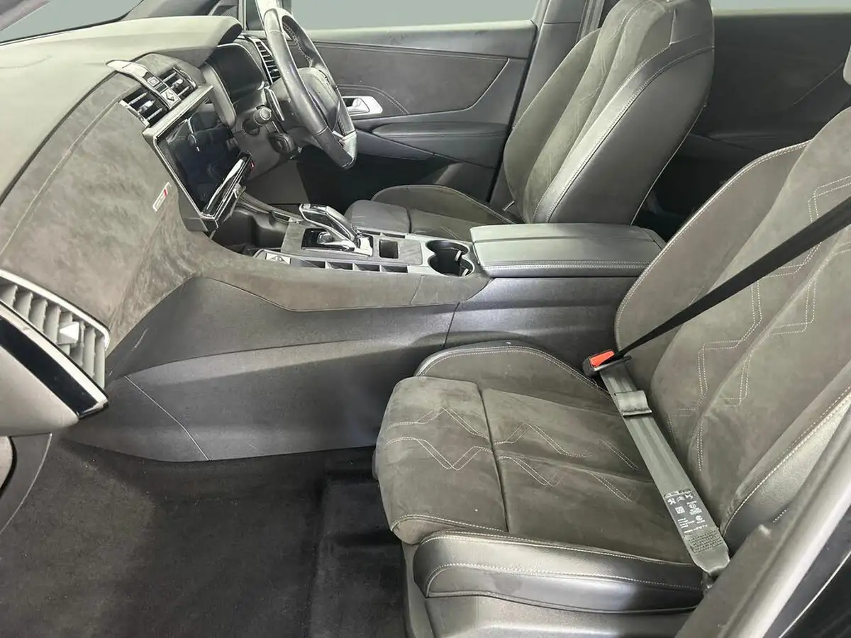 2022-ds-ds-7-crossback-15-bluehdi-performance-line-big-24