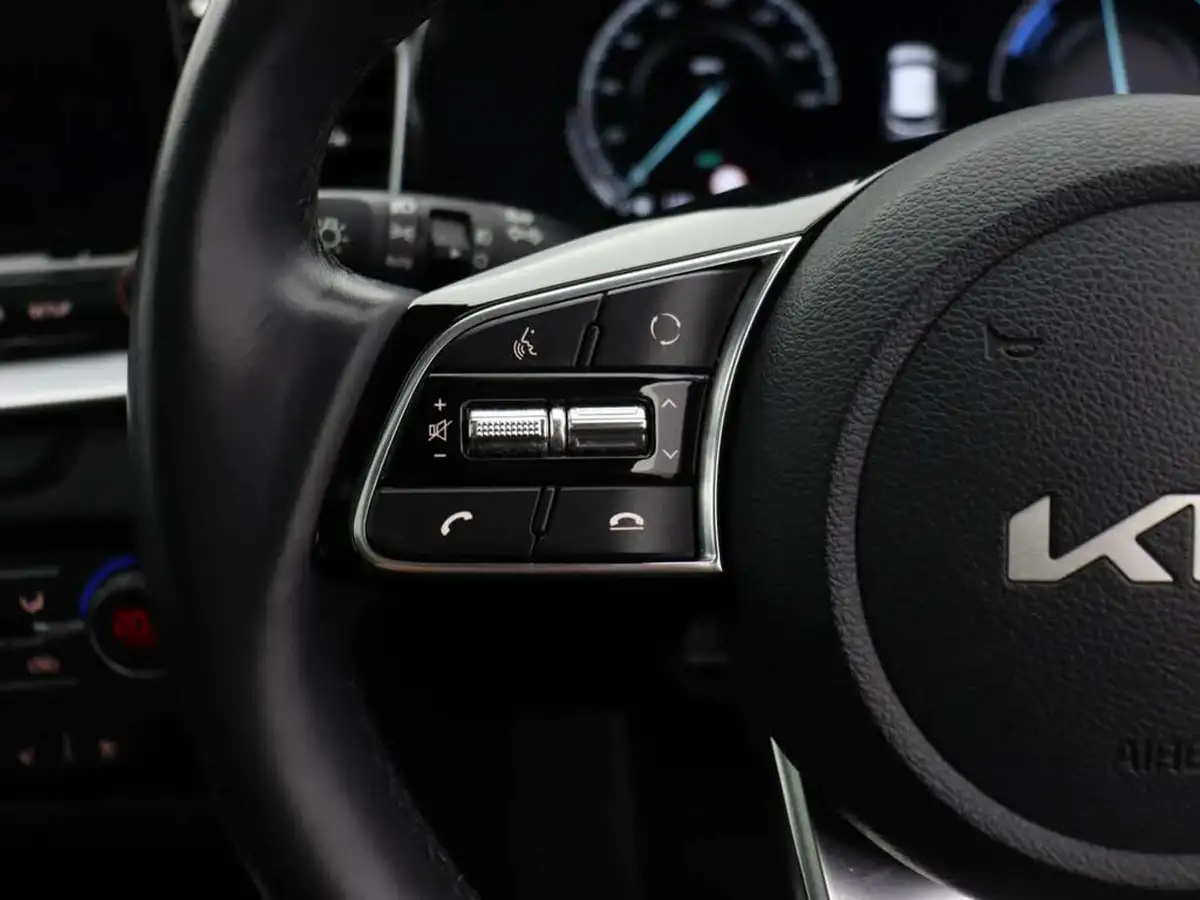 2022-kia-xceed-16-gdi-4-big-14