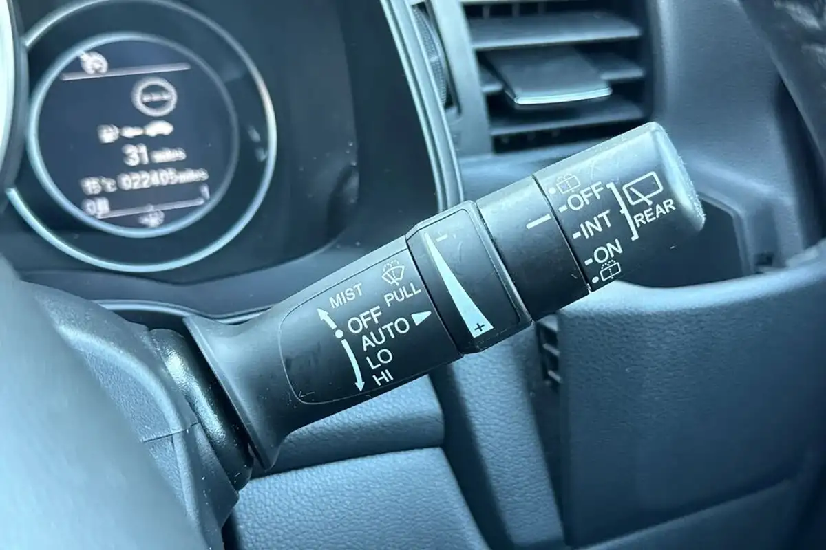 2019-honda-jazz-13-i-vtec-ex-cvt-big-34