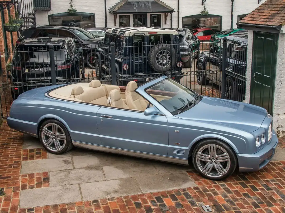 2008-bentley-azure-68-big-7