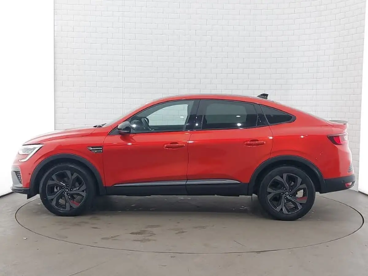 2021-renault-arkana-16-rs-line-big-3