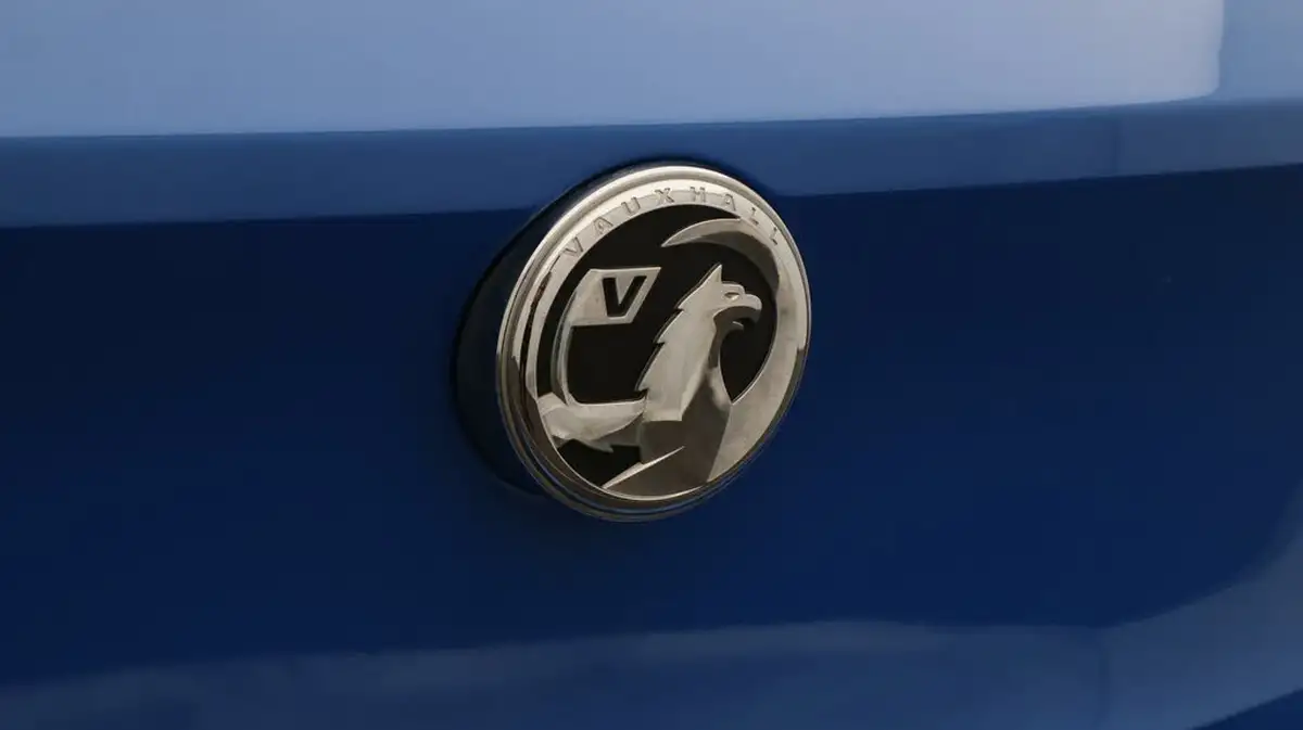 2021-vauxhall-corsa-12i-griffin-edition-big-21