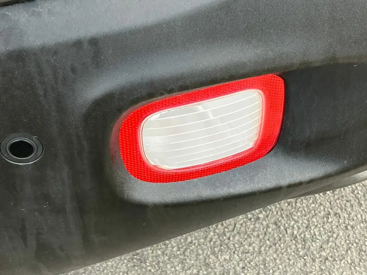 2019-jeep-renegade-10-gse-limited-big-26