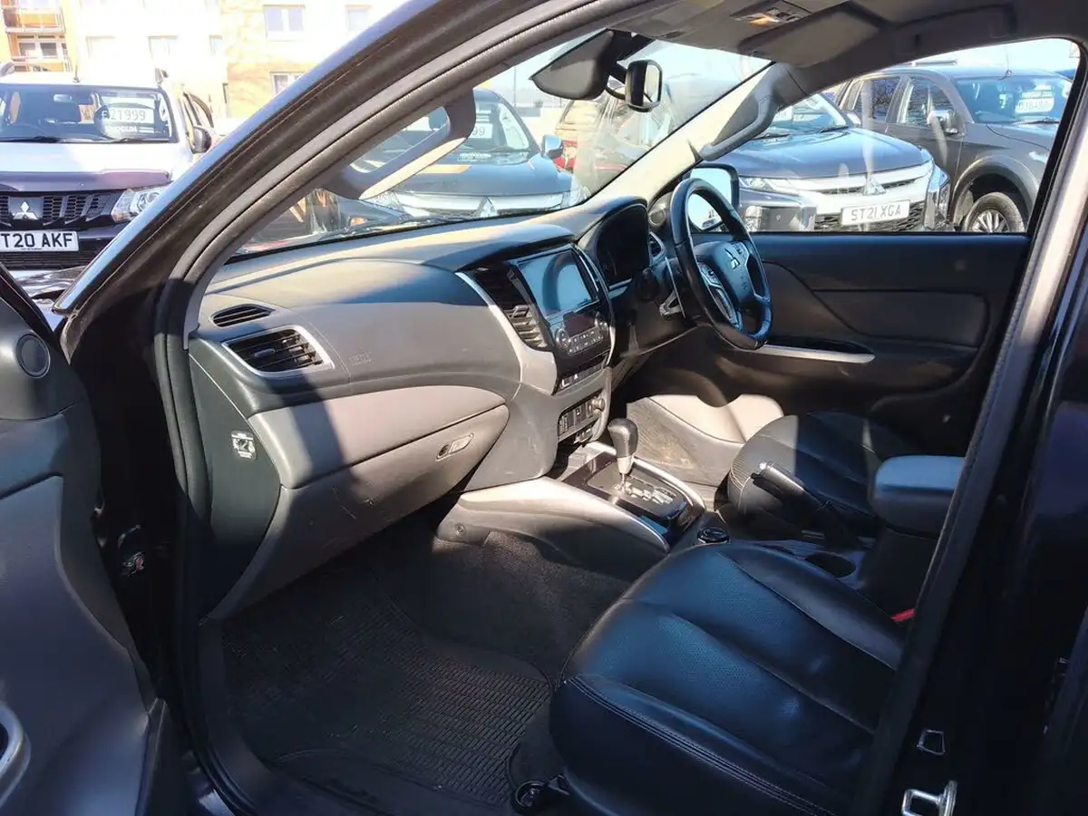 2019-mitsubishi-l200-24di-d-challenger-auto-big-13