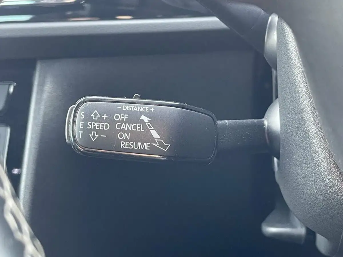 2020-seat-leon-20-tsi-cupra-lux-big-17