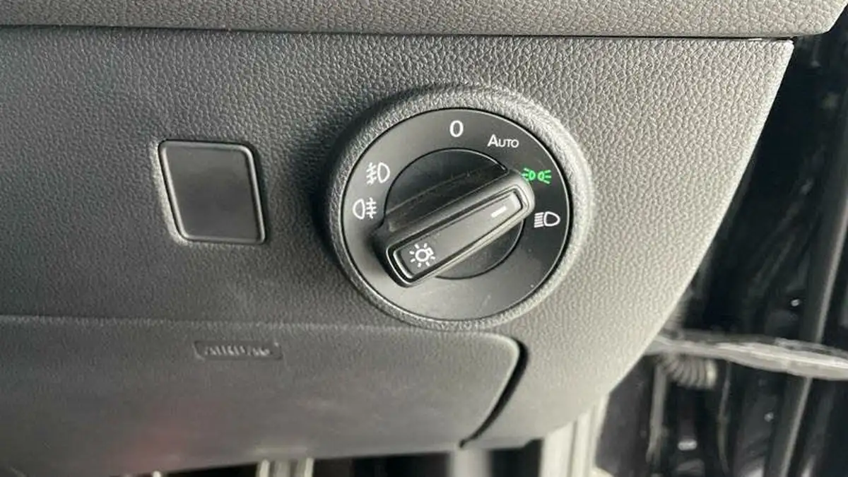 2024-seat-ateca-15-ecotsi-fr-dsg-big-19