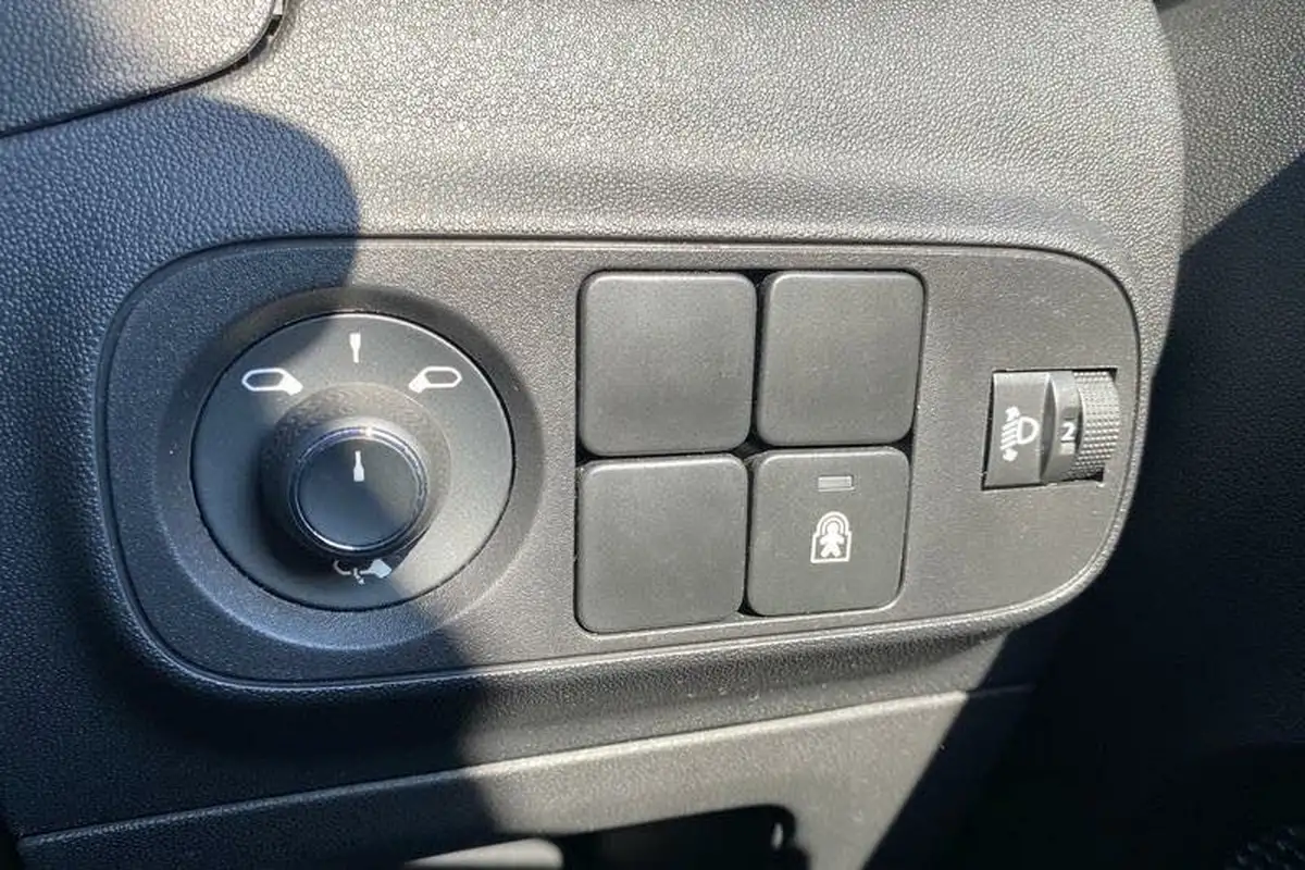 2021-citroen-c3-12-puretech-sense-big-30