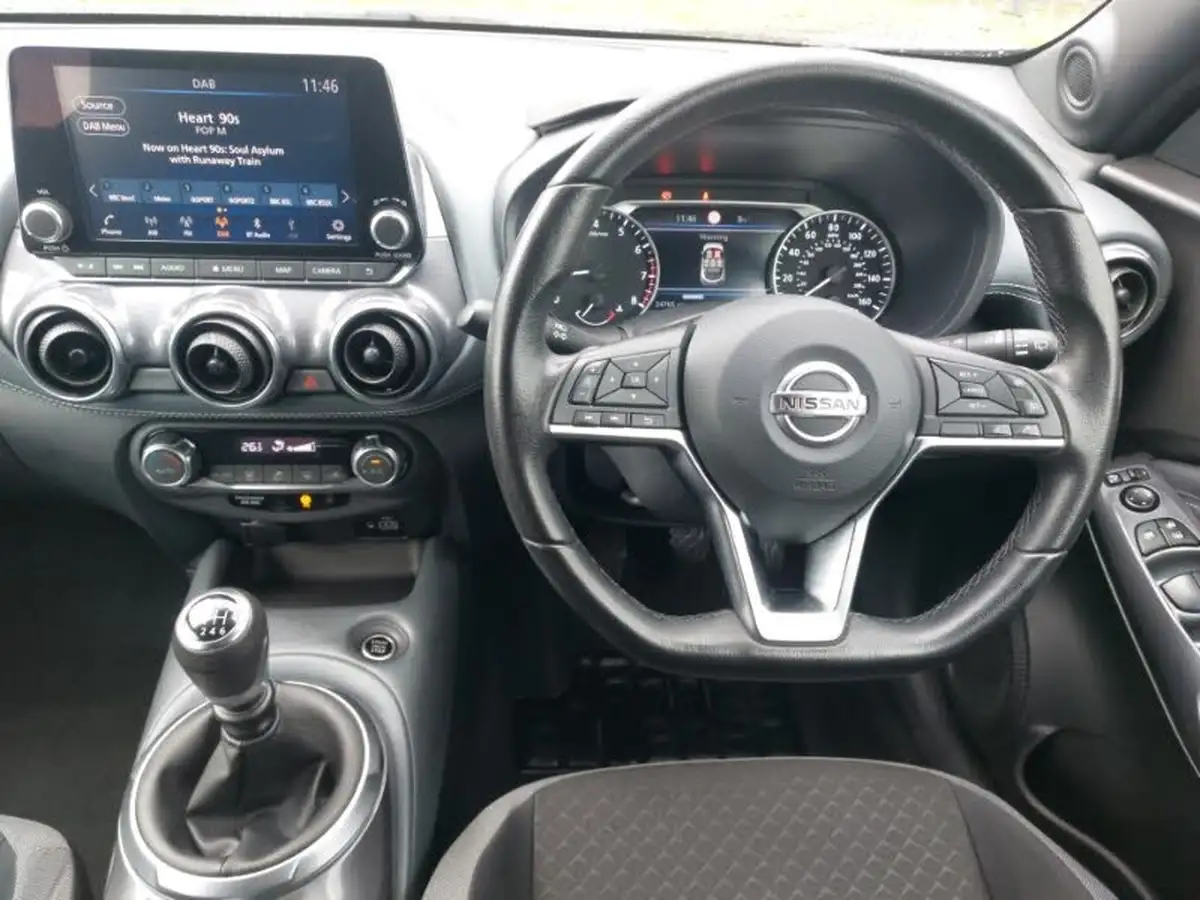 2022-nissan-juke-10-dig-t-n-connecta-big-6