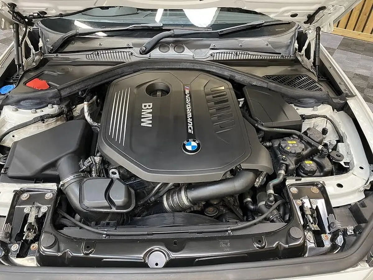 2017-bmw-1-series-30-m140i-5d-sport-auto-big-5