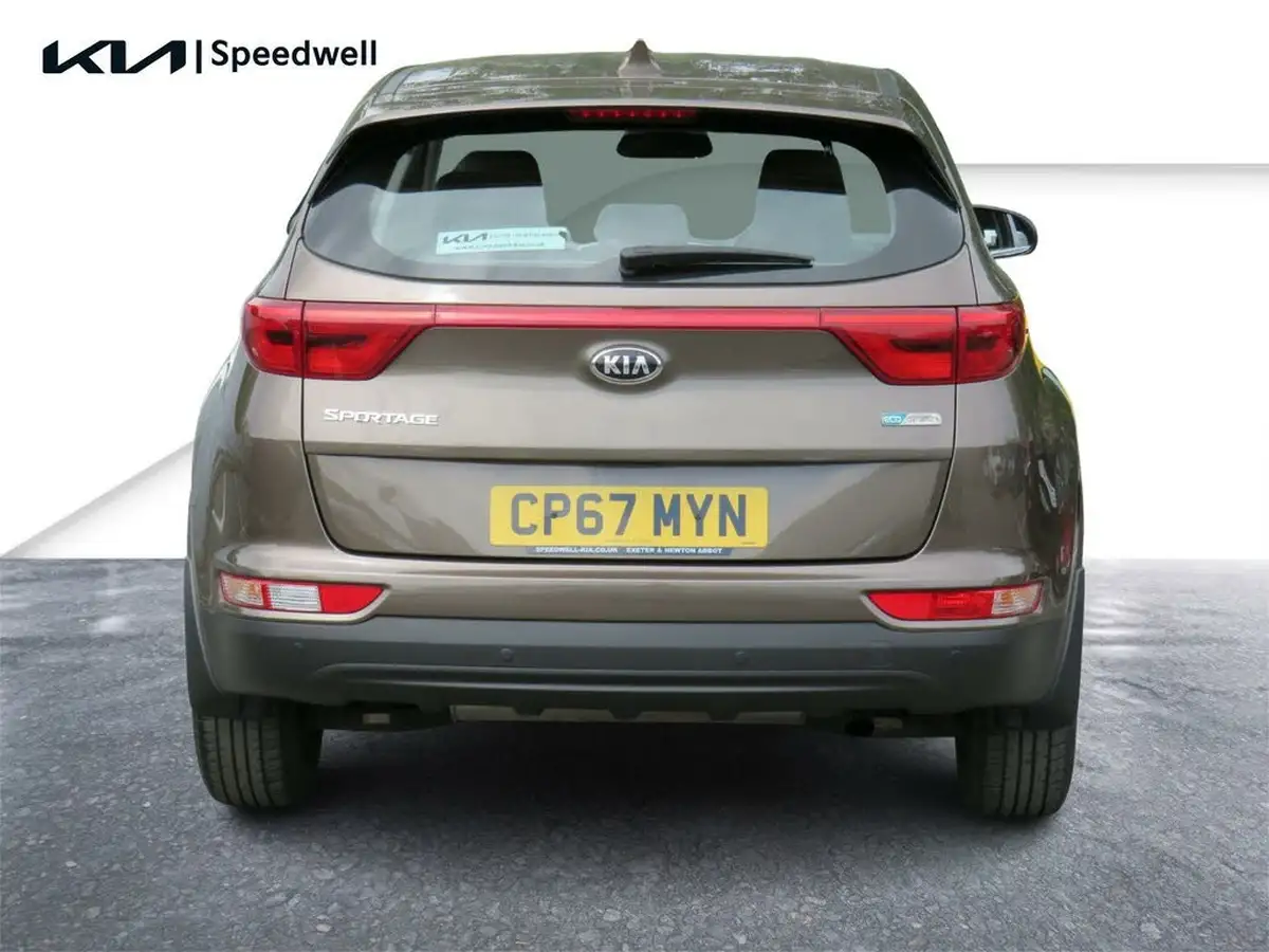 2018-kia-sportage-16-gdi-1-big-5