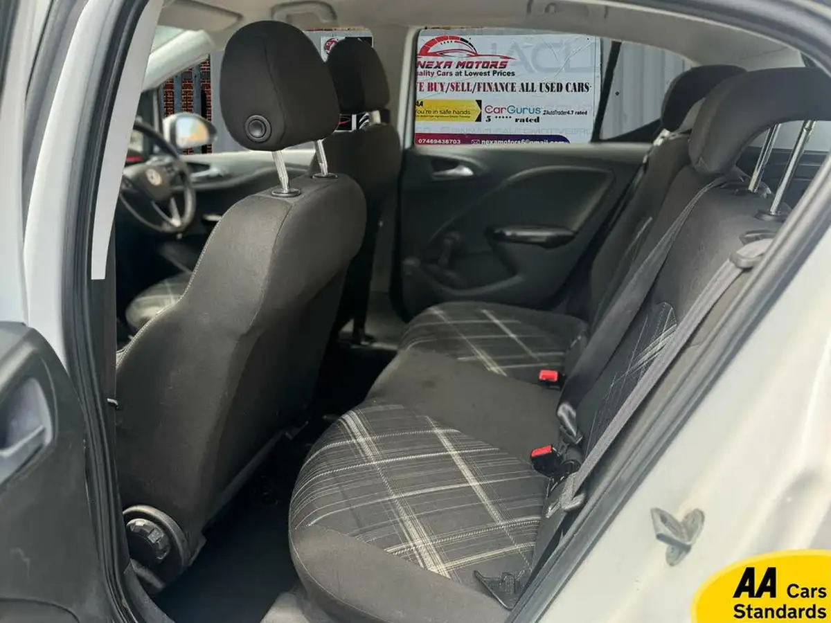 2015-vauxhall-corsa-12i-sri-5d-big-13