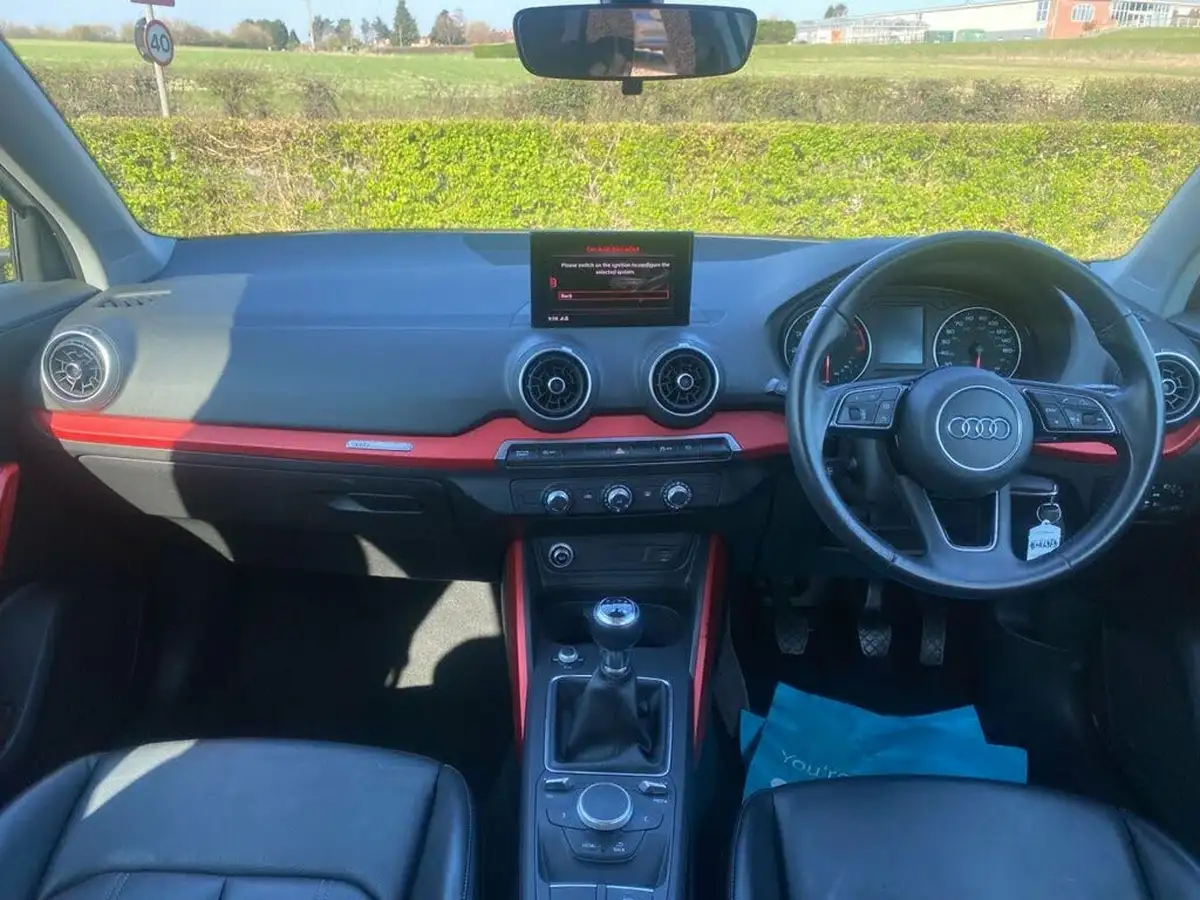 2017-audi-q2-14-tfsi-sport-big-47