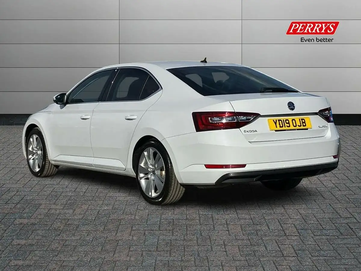 2019-skoda-superb-15-tsi-se-l-executive-hatchback-dsg-big-1