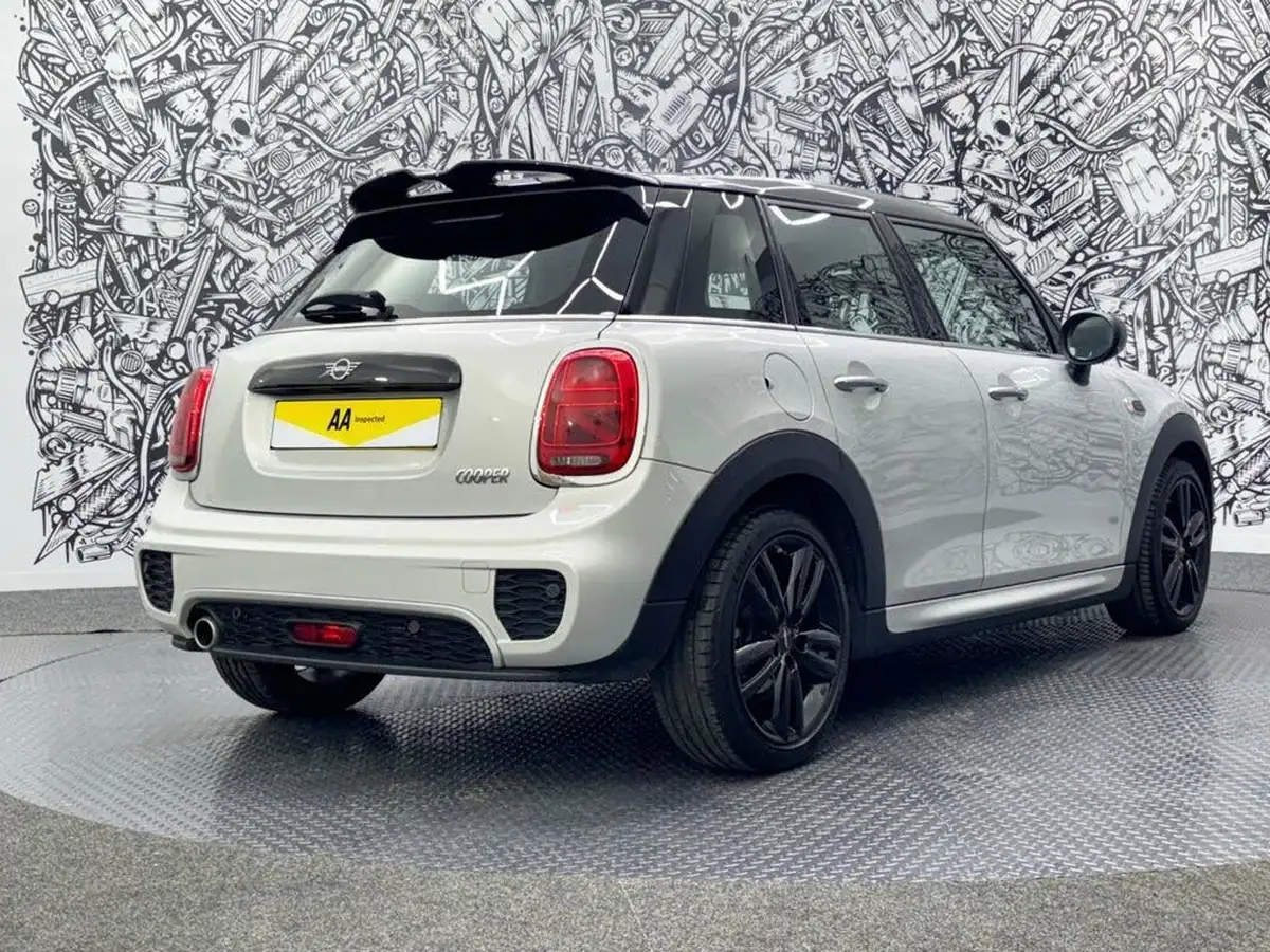 2020-mini-cooper-15-cooper-sport-hatchback-5d-auto-big-7
