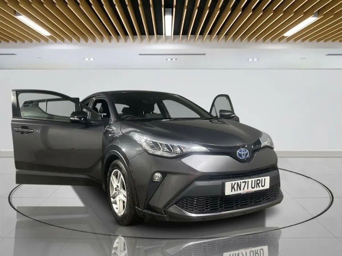 2021-toyota-c-hr-18-vvt-i-icon-big-9