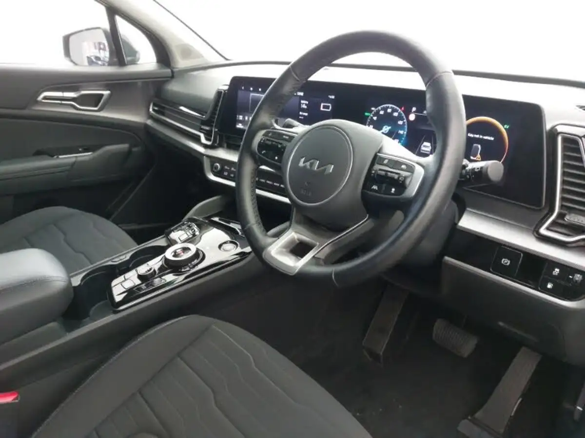 2023-kia-sportage-16-t-gdi-3-261bhp-awd-phev-auto-big-10