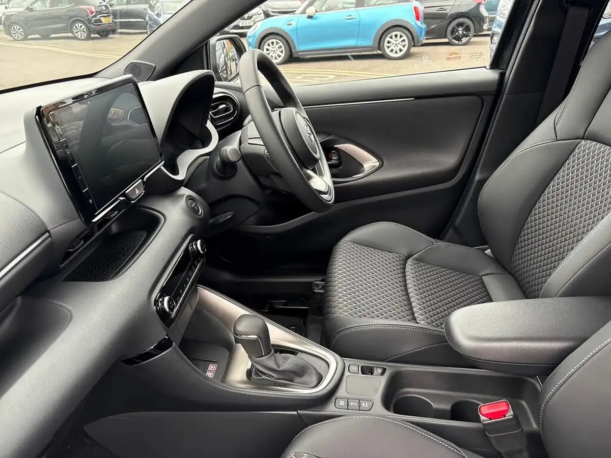 2024-mazda-mazda2-15-homura-big-37