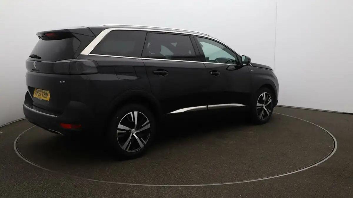 2021-peugeot-5008-suv-15-bluehdi-gt-eat8-big-47
