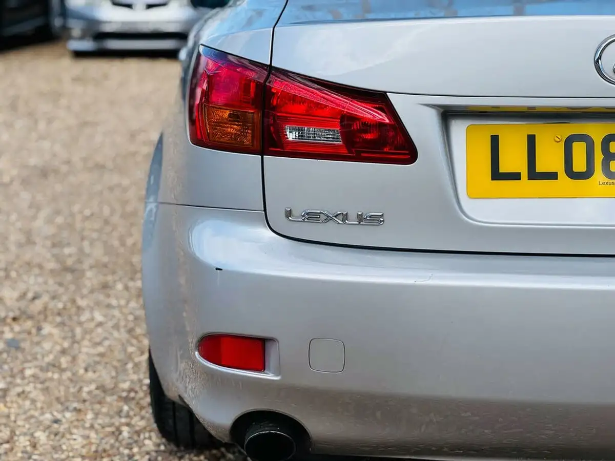 2008-lexus-is-250-25-big-14