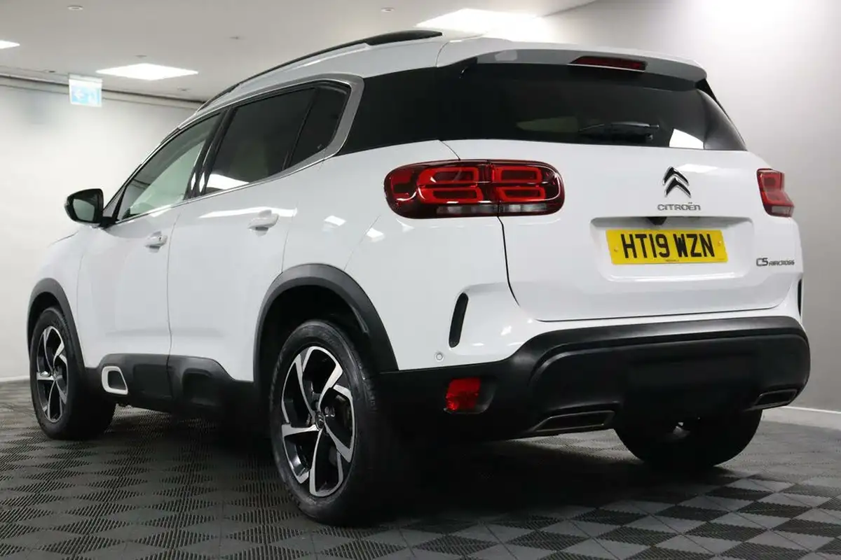 2019-citroen-c5-aircross-12-puretech-flair-big-17